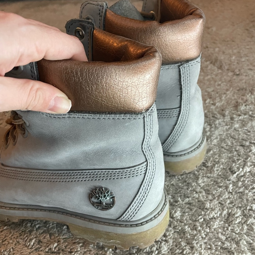Grey Bronze Women's Timberland Boots